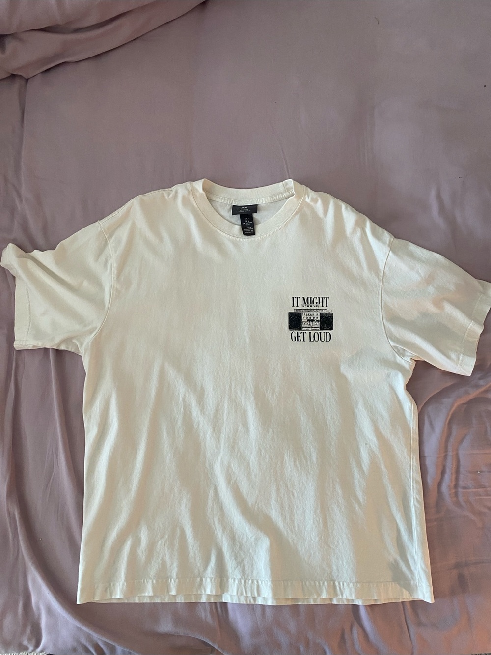 H&M White Short-Sleeve Graphic Crewneck Tee